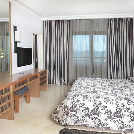 Palm Beach Hotel & Bungalows Larnaca Exterior photo